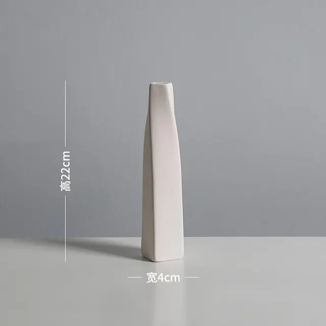 Chinese Ceramic Vase – Traditional Hand-Crafted Decor for Home & Office