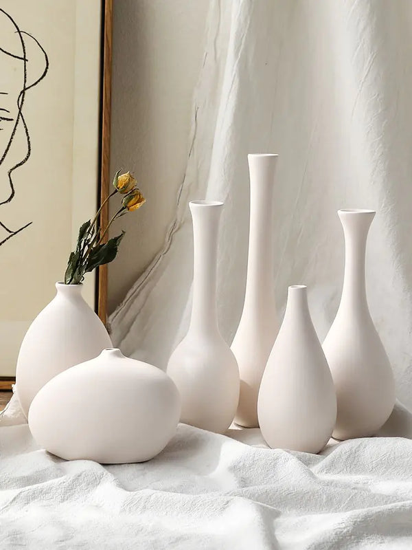 Chinese Ceramic Vase – Traditional Hand-Crafted Decor for Home & Office